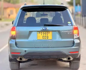 Subaru Forester 2009 Green