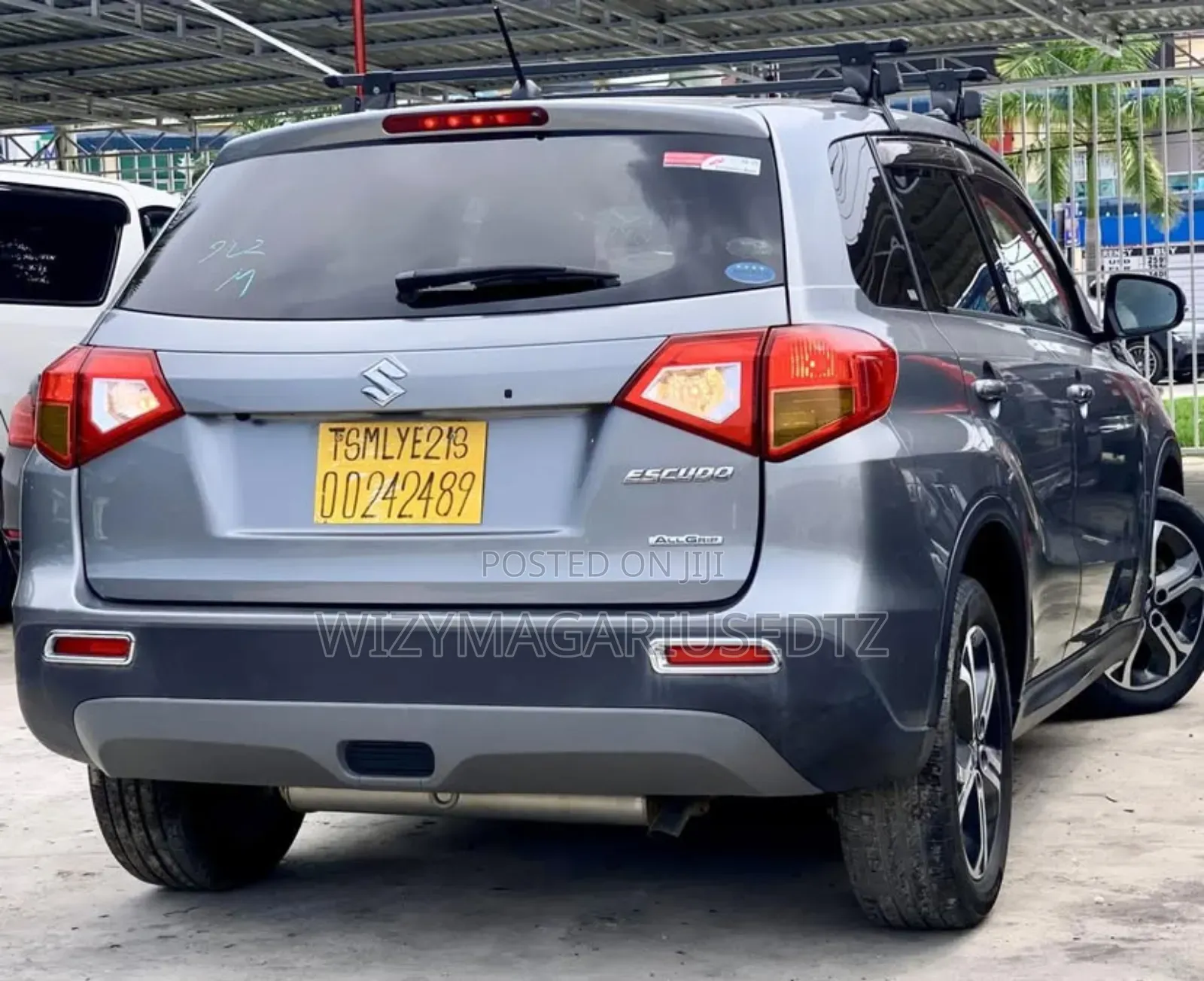 Suzuki Escudo 2016 Gray