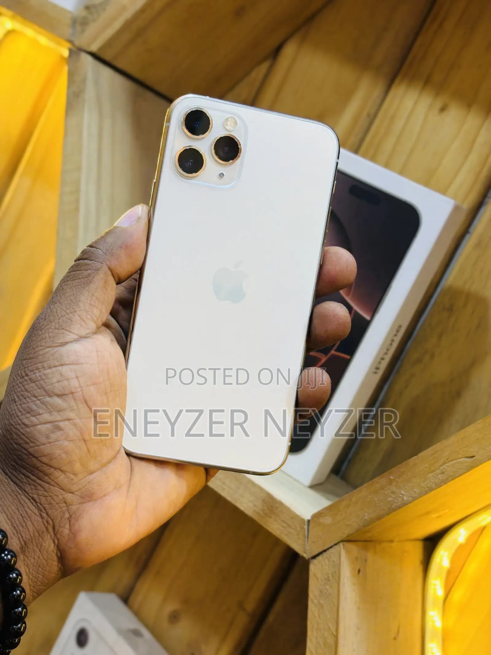 Apple iPhone 11 Pro 64 GB White