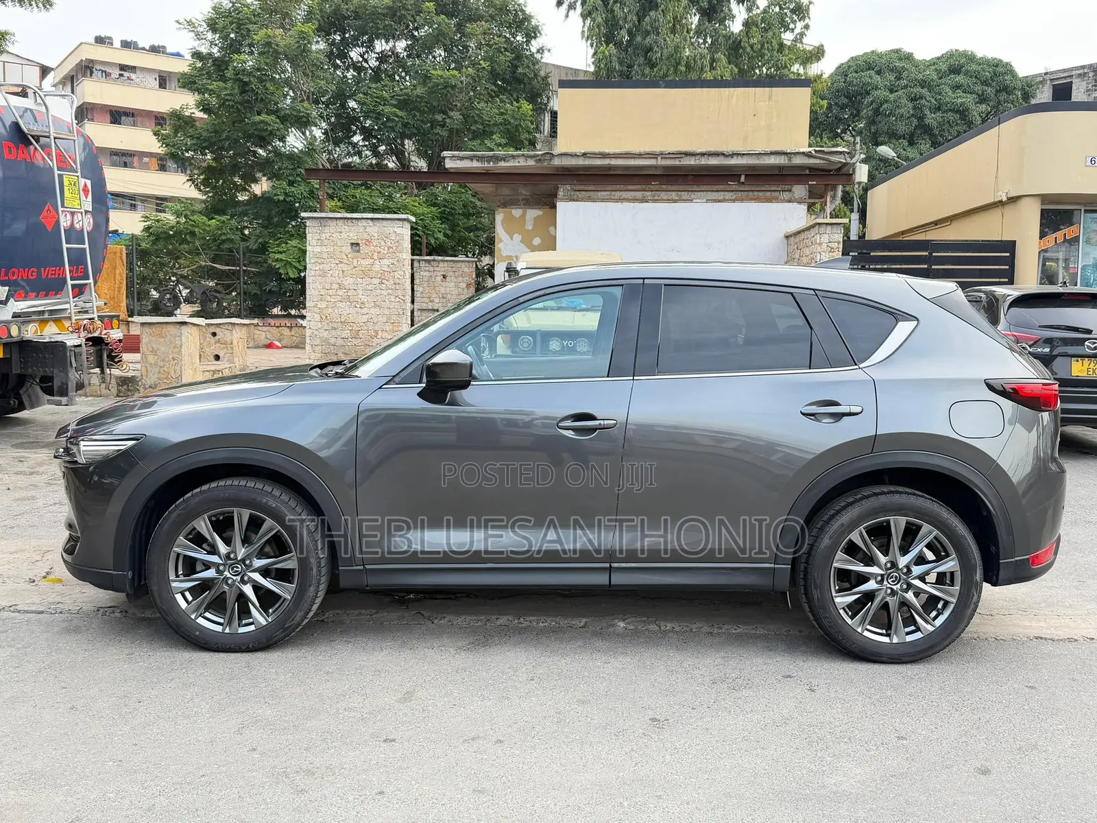 Mazda CX-5 2020 Gray