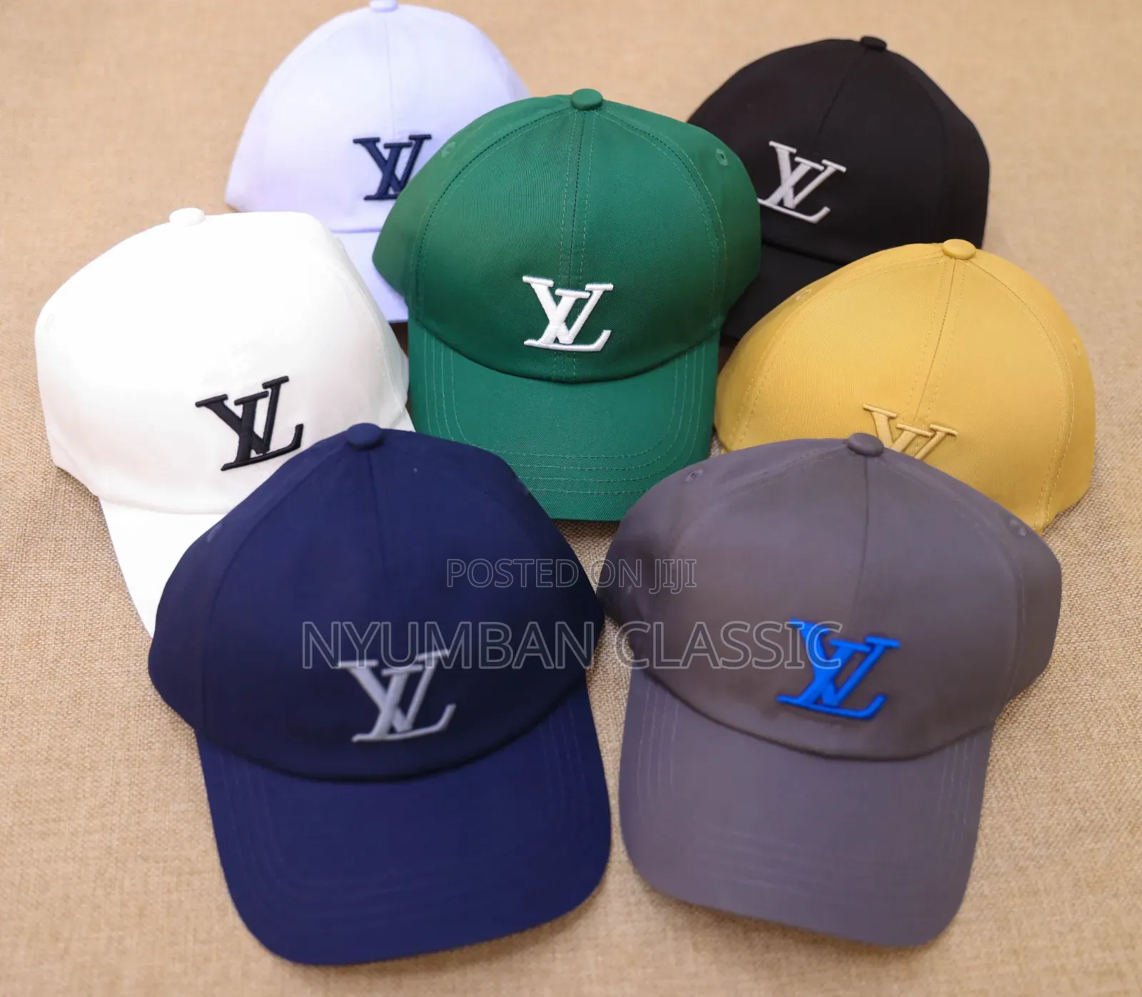 Caps Lou's Vuitton