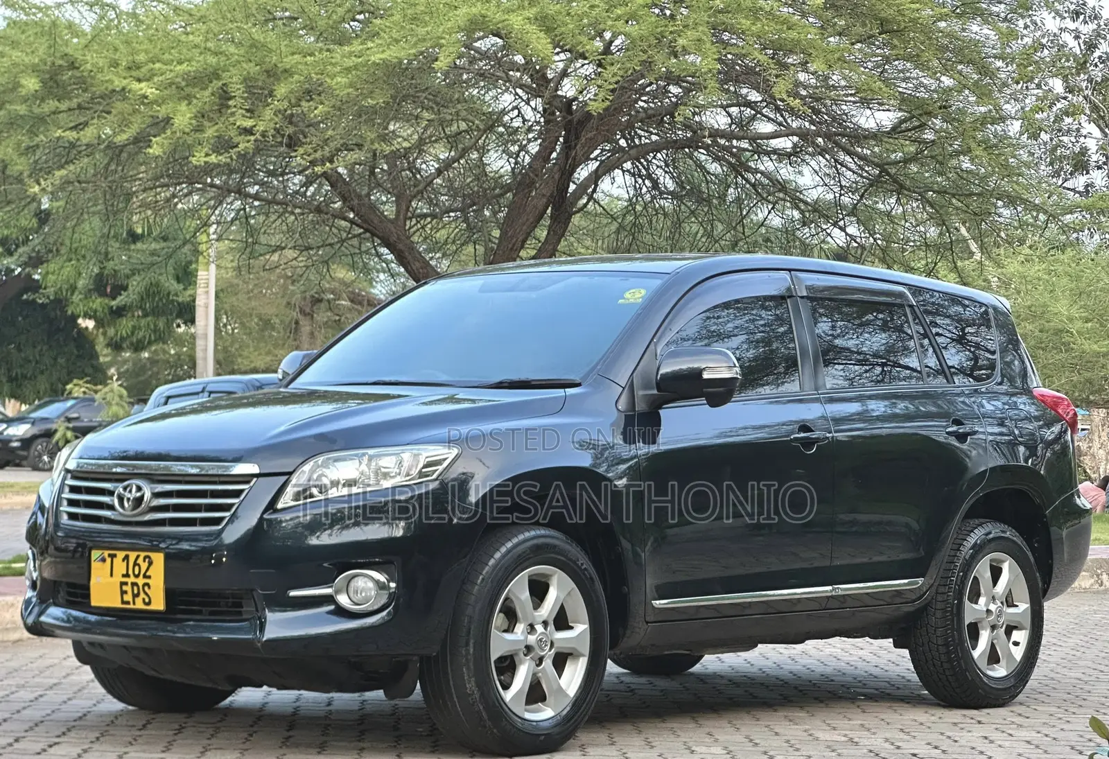 Toyota Vanguard 2012 Gray