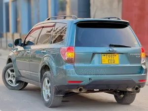 Subaru Forester 2013 Gray