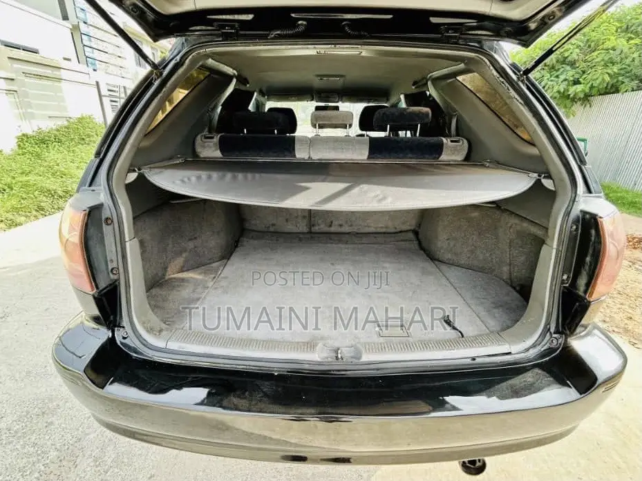 Toyota Harrier 2006 Black