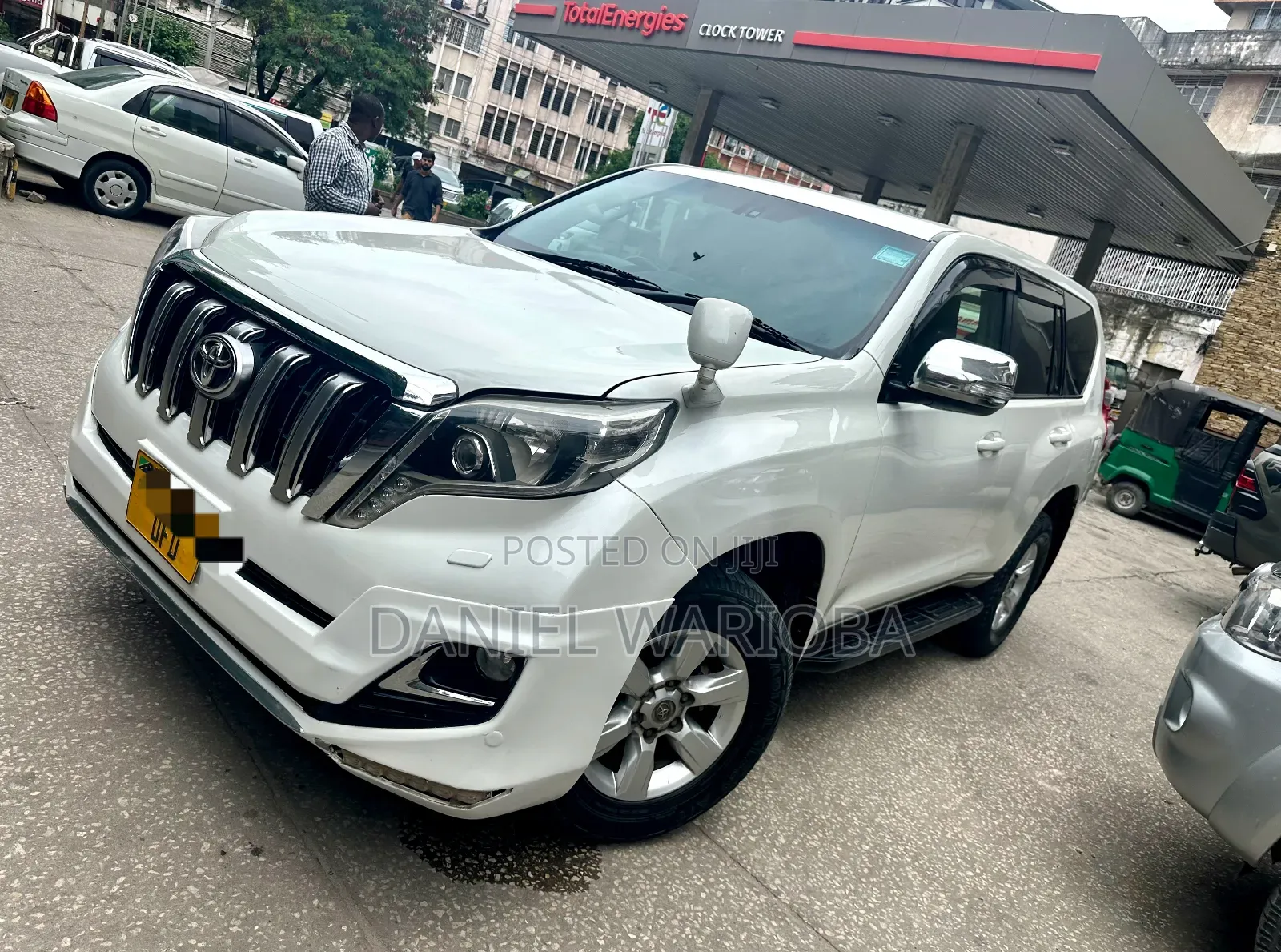 Toyota Land Cruiser Prado 2014 White