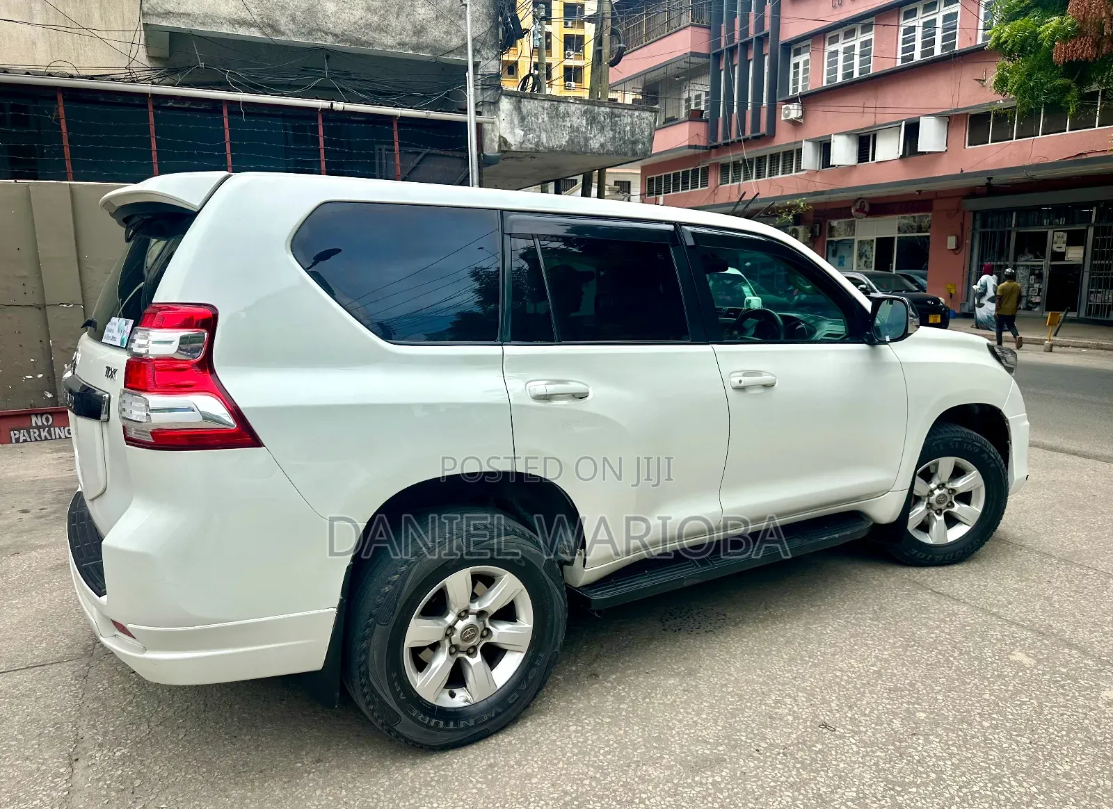Toyota Land Cruiser Prado 2014 White