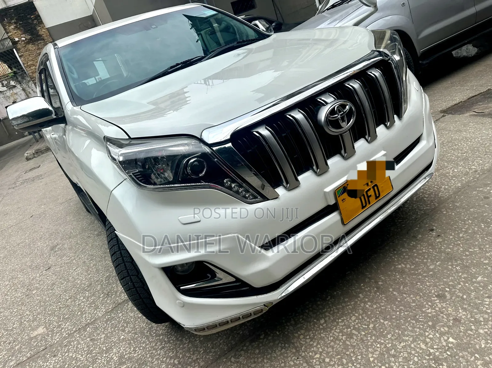 Toyota Land Cruiser Prado 2014 White