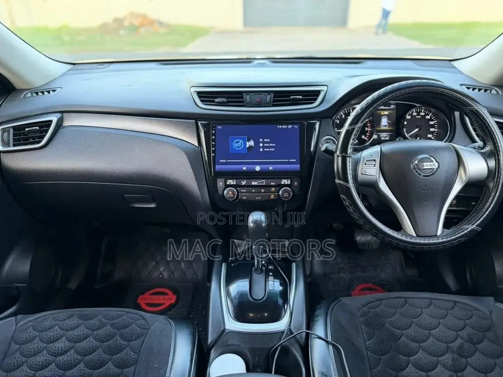 Nissan X-Trail 2014 Black