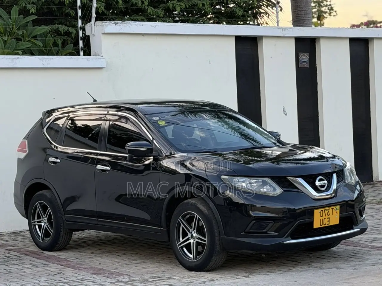 Nissan X-Trail 2014 Black