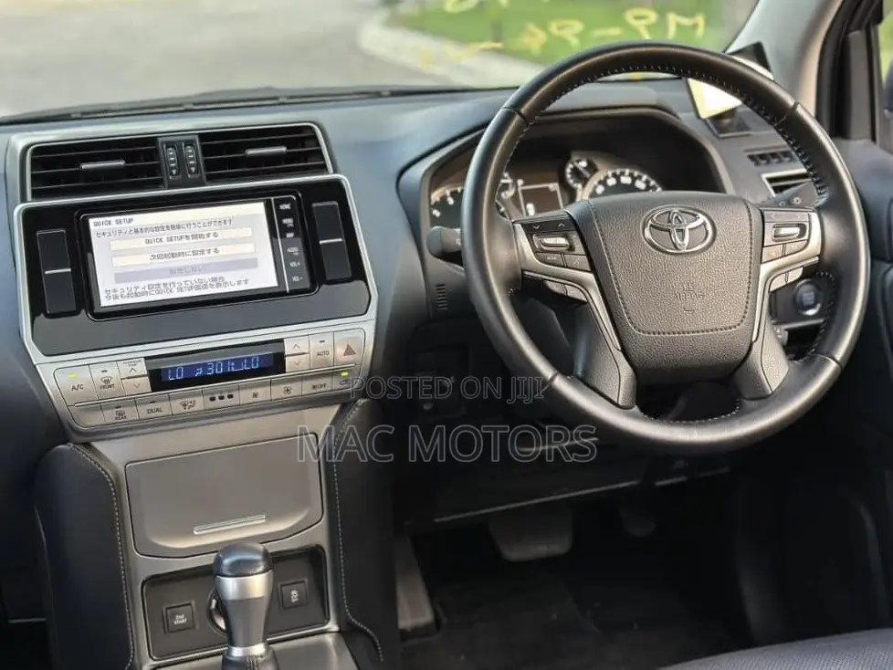 Toyota Land Cruiser Prado 2.7 2023 Gray