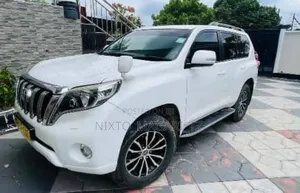 Toyota Land Cruiser Prado 2016 White