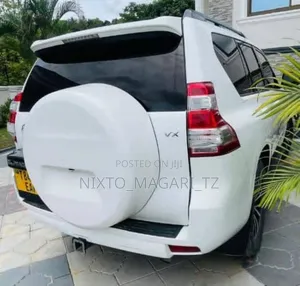Toyota Land Cruiser Prado 2016 White