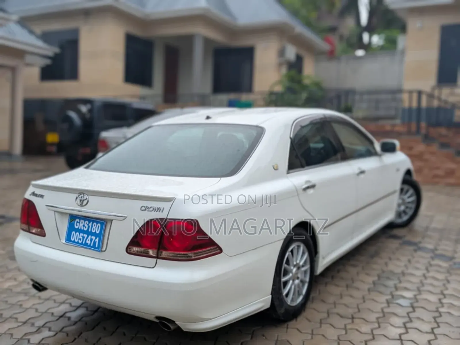 Toyota Crown 2007 White