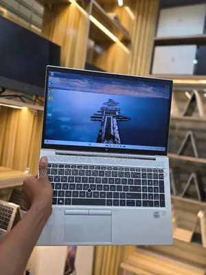New Laptop HP EliteBook 850 G8 16GB Intel Core i5 SSD 256GB