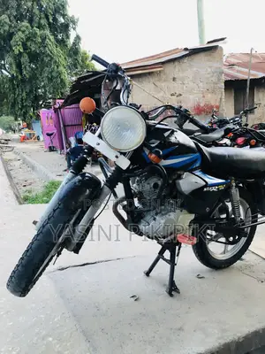 TVS HLX 125 2024 Blue