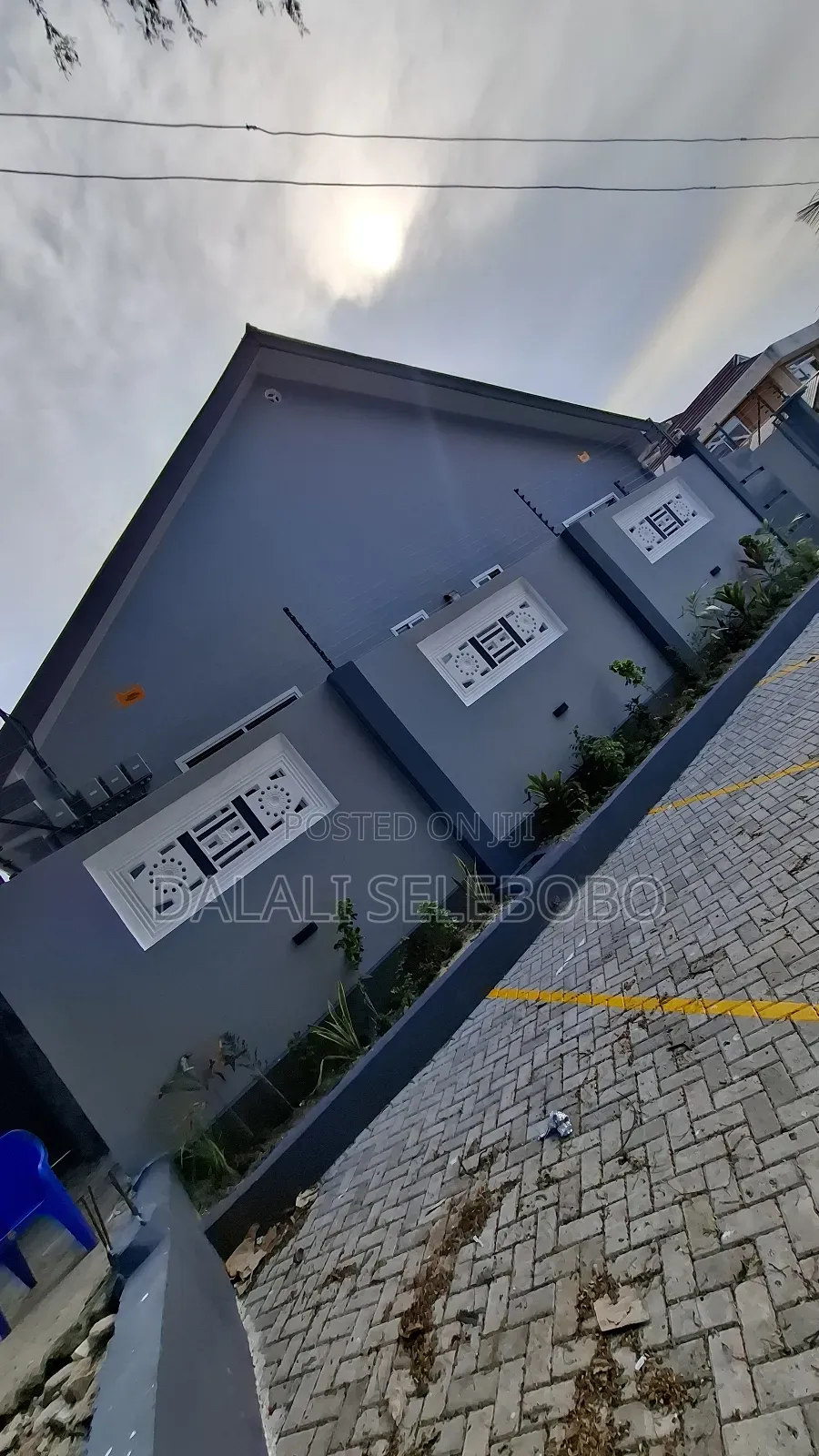 2bdrm Bungalow in Kinondoni Mahakamani for rent