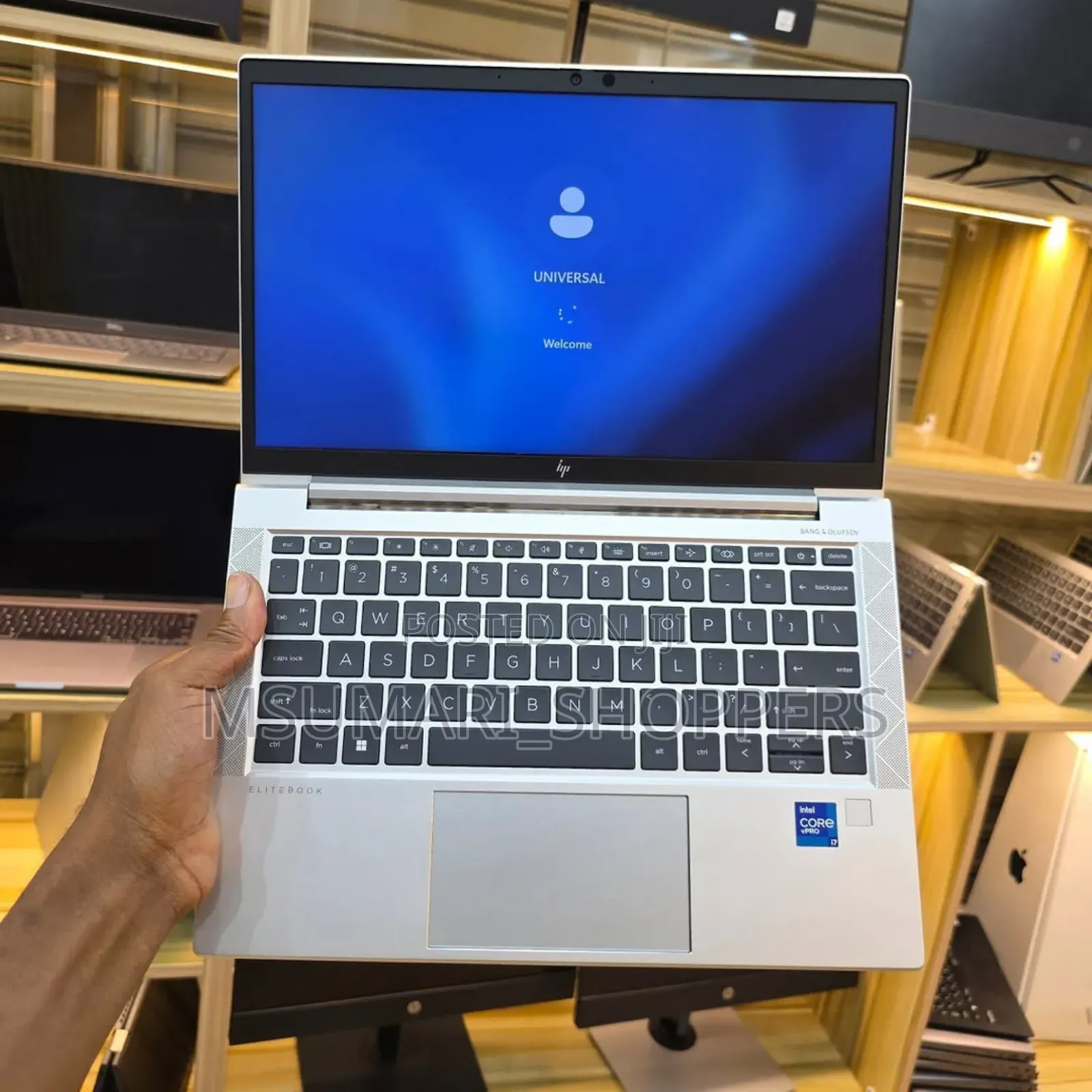 New Laptop HP EliteBook 830 G8 16GB Intel Core i7 SSD 512GB