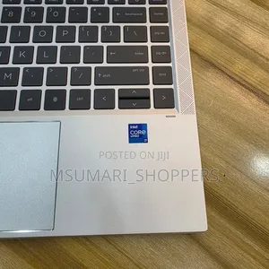 New Laptop HP EliteBook 1040 G8 16GB Intel Core i7 SSD 512GB