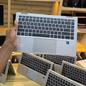 New Laptop HP EliteBook 1040 G8 16GB Intel Core i7 SSD 512GB