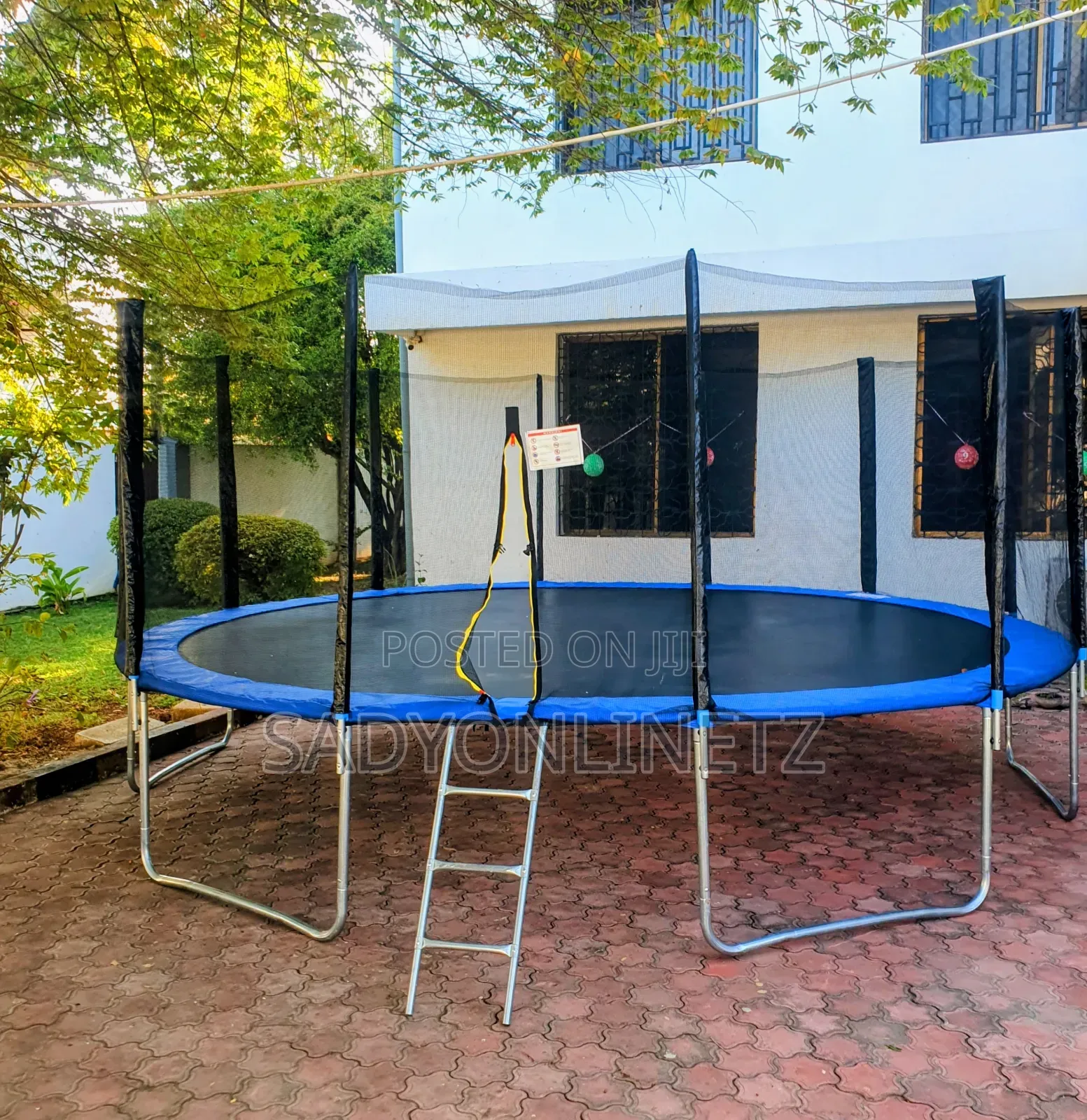 Outdoor Trampoline 14ft