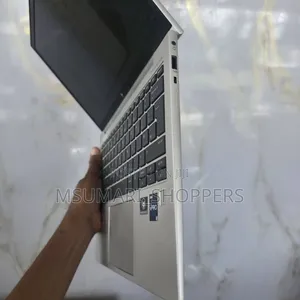 New Laptop HP EliteBook 830 G9 16GB Intel Core i5 SSD 256GB