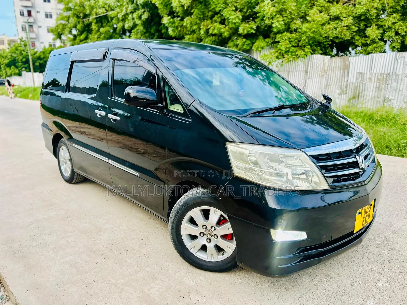 Toyota Alphard 2005 Black