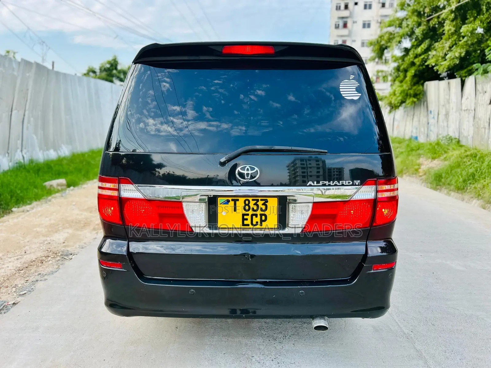 Toyota Alphard 2005 Black