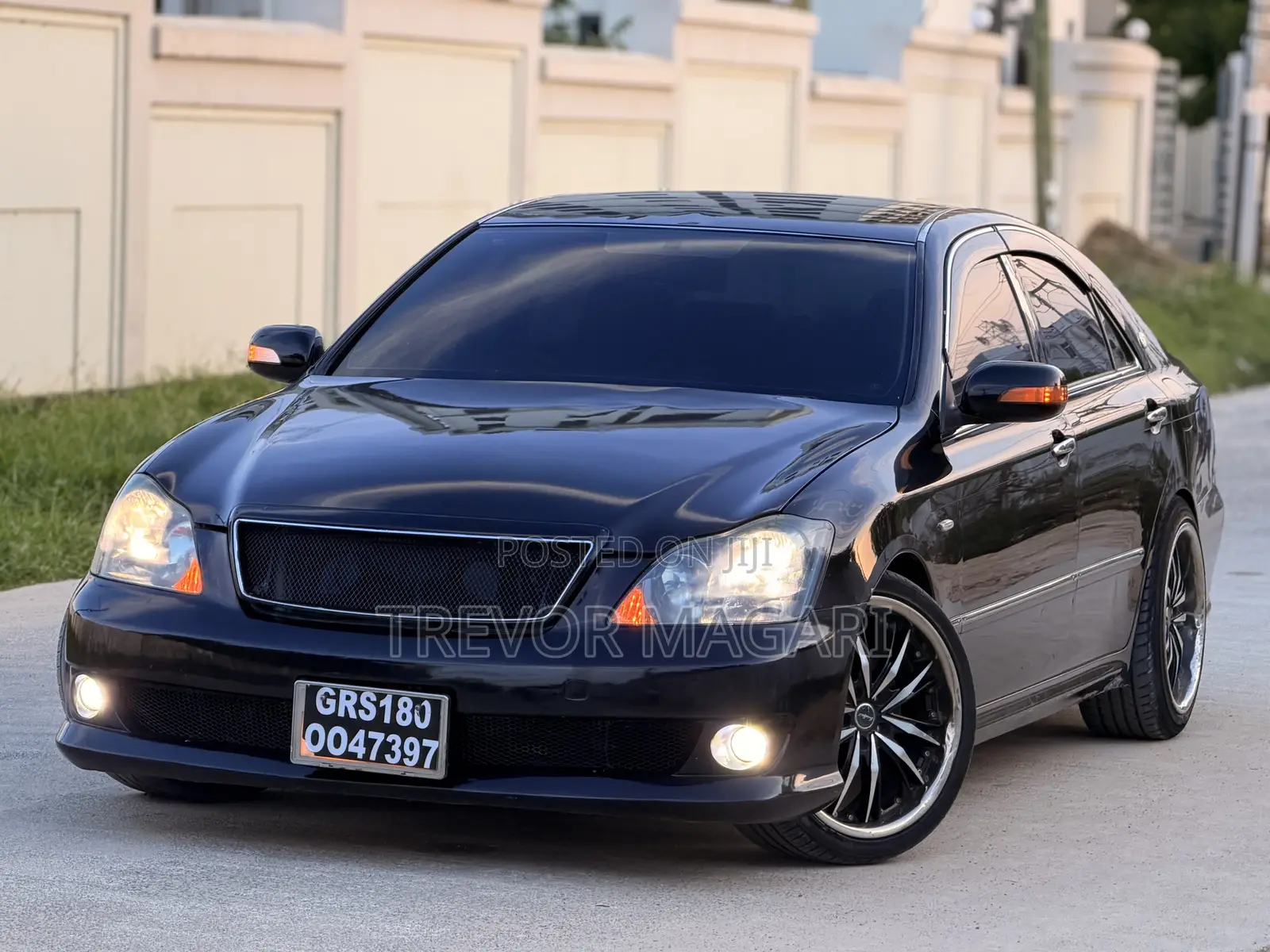 Toyota Crown Royale 2005 Black