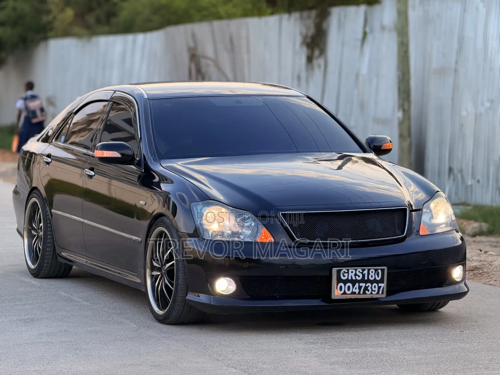 Toyota Crown Royale 2005 Black