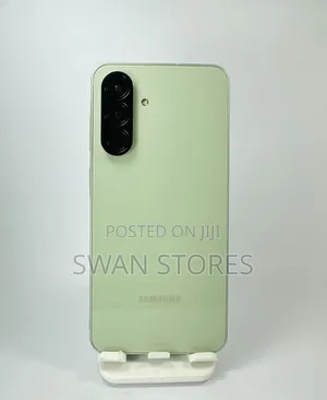 New Samsung Galaxy A56 256 GB Green