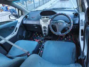 Toyota Vitz 2005 White