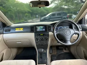 Toyota Corolla RunX 2004 Gold