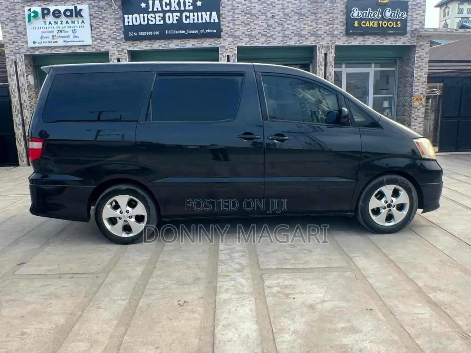 Toyota Alphard 2002 Black