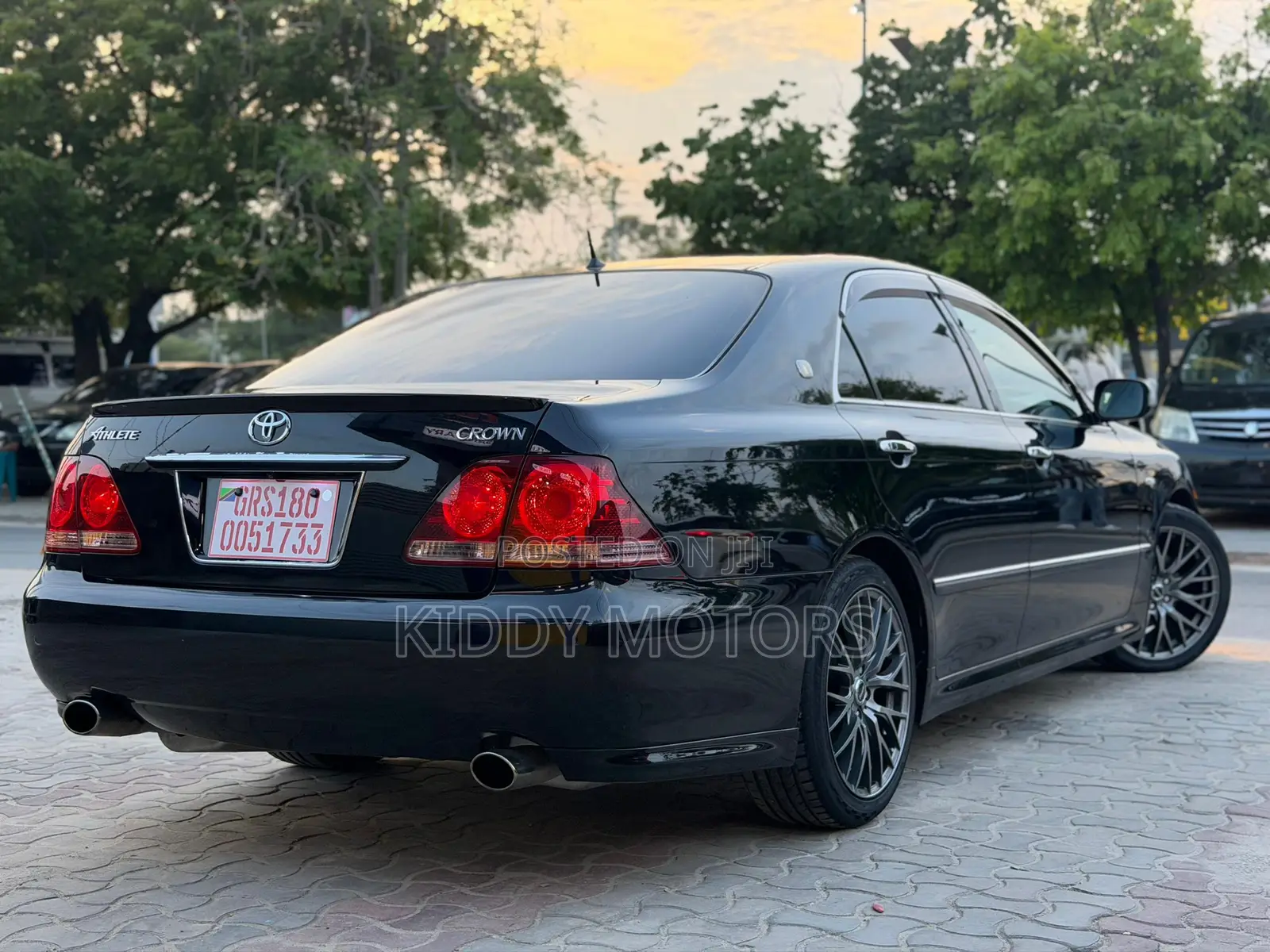 Toyota Crown 2006 Black