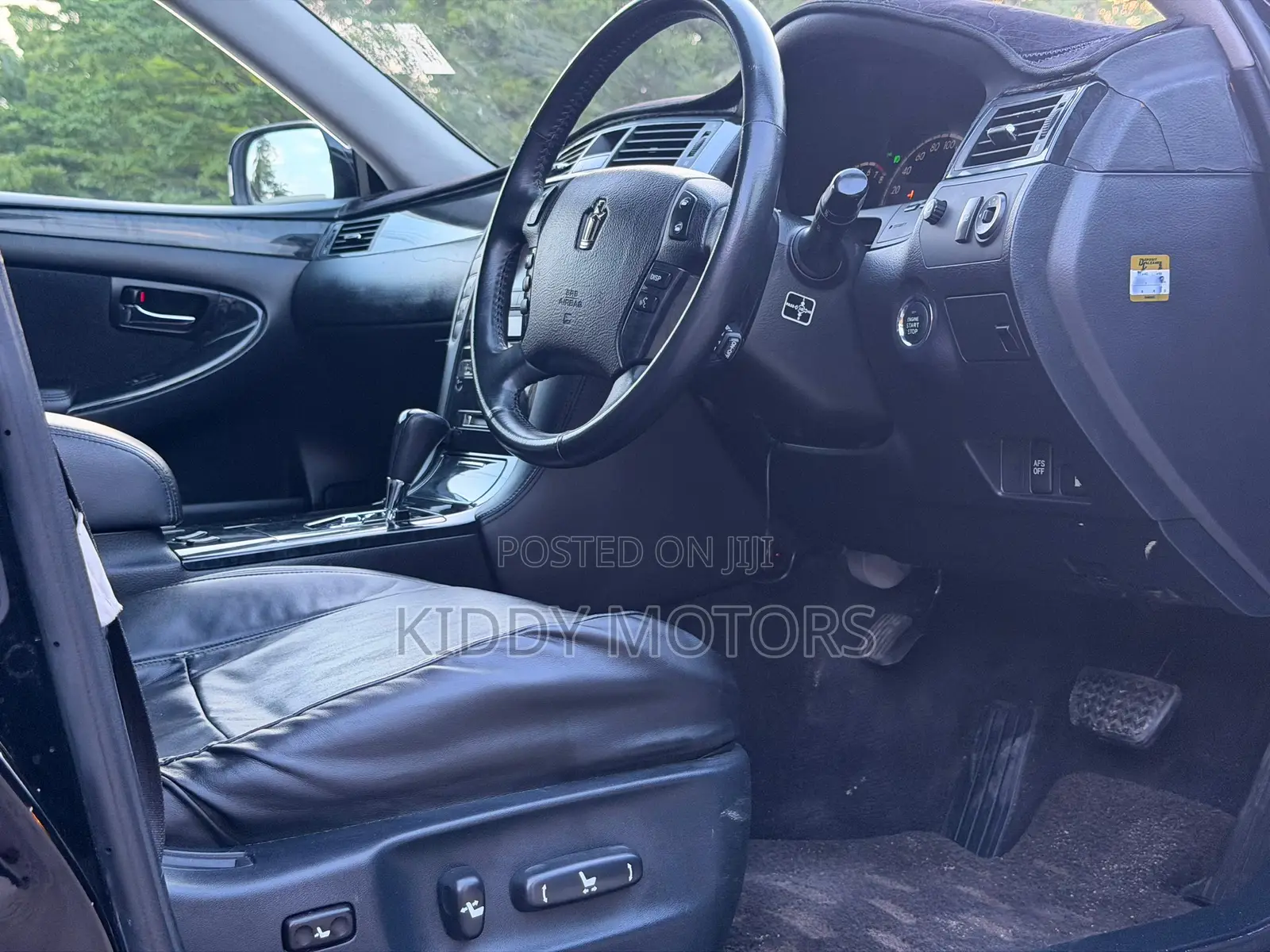Toyota Crown 2006 Black