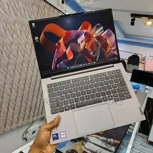 Laptop Lenovo Thinkbook 14 16GB Intel Core Ultra 7 SSD 512GB