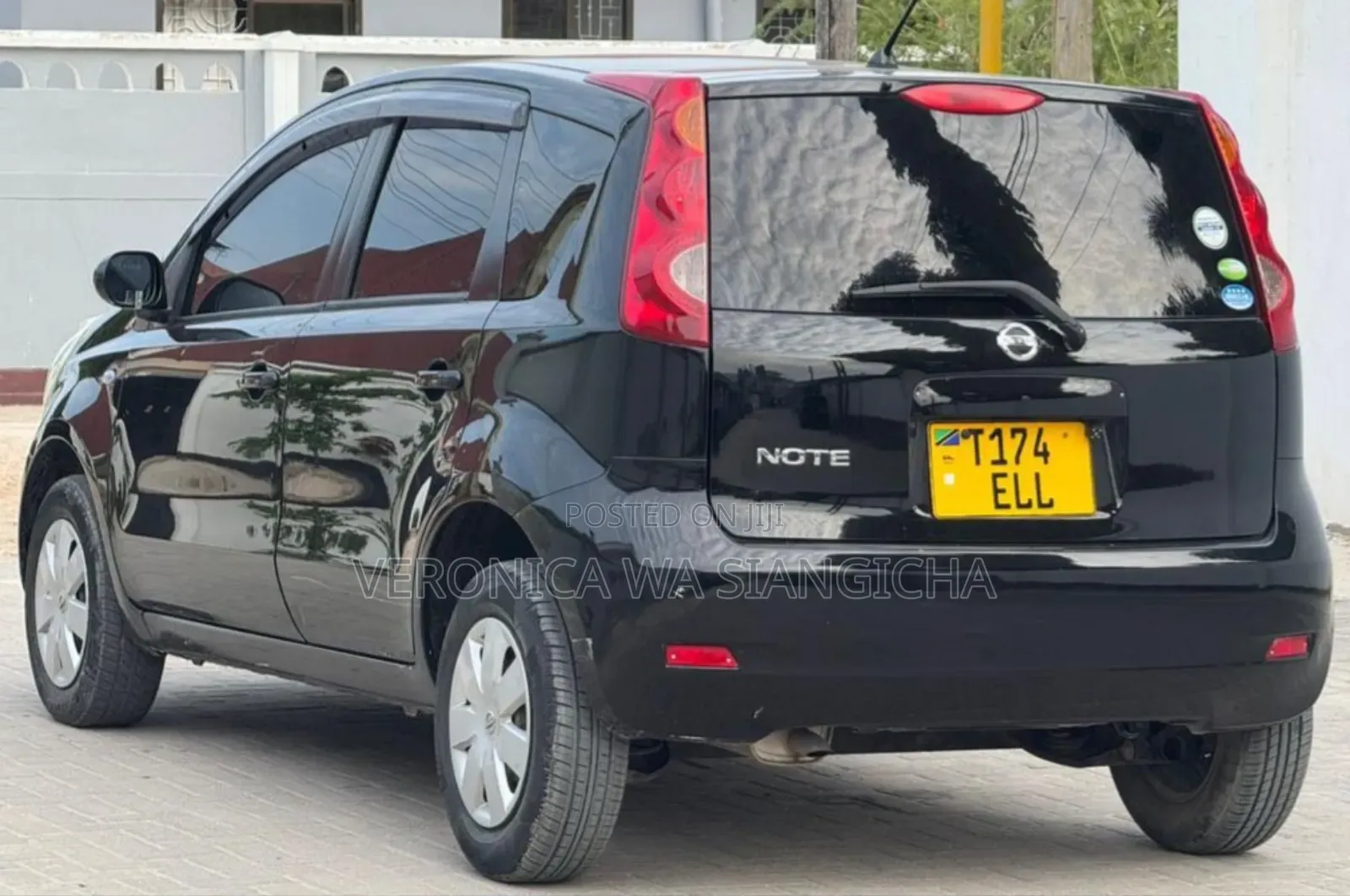 Nissan Note 2011 Black