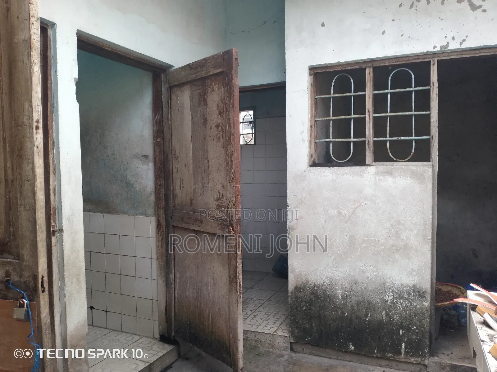 6bdrm House in Tanzania Daresalaam, Ilala for sale