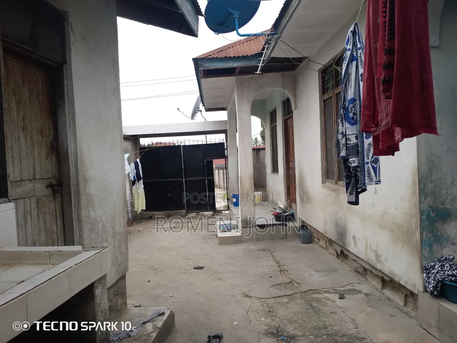 6bdrm House in Tanzania Daresalaam, Ilala for sale