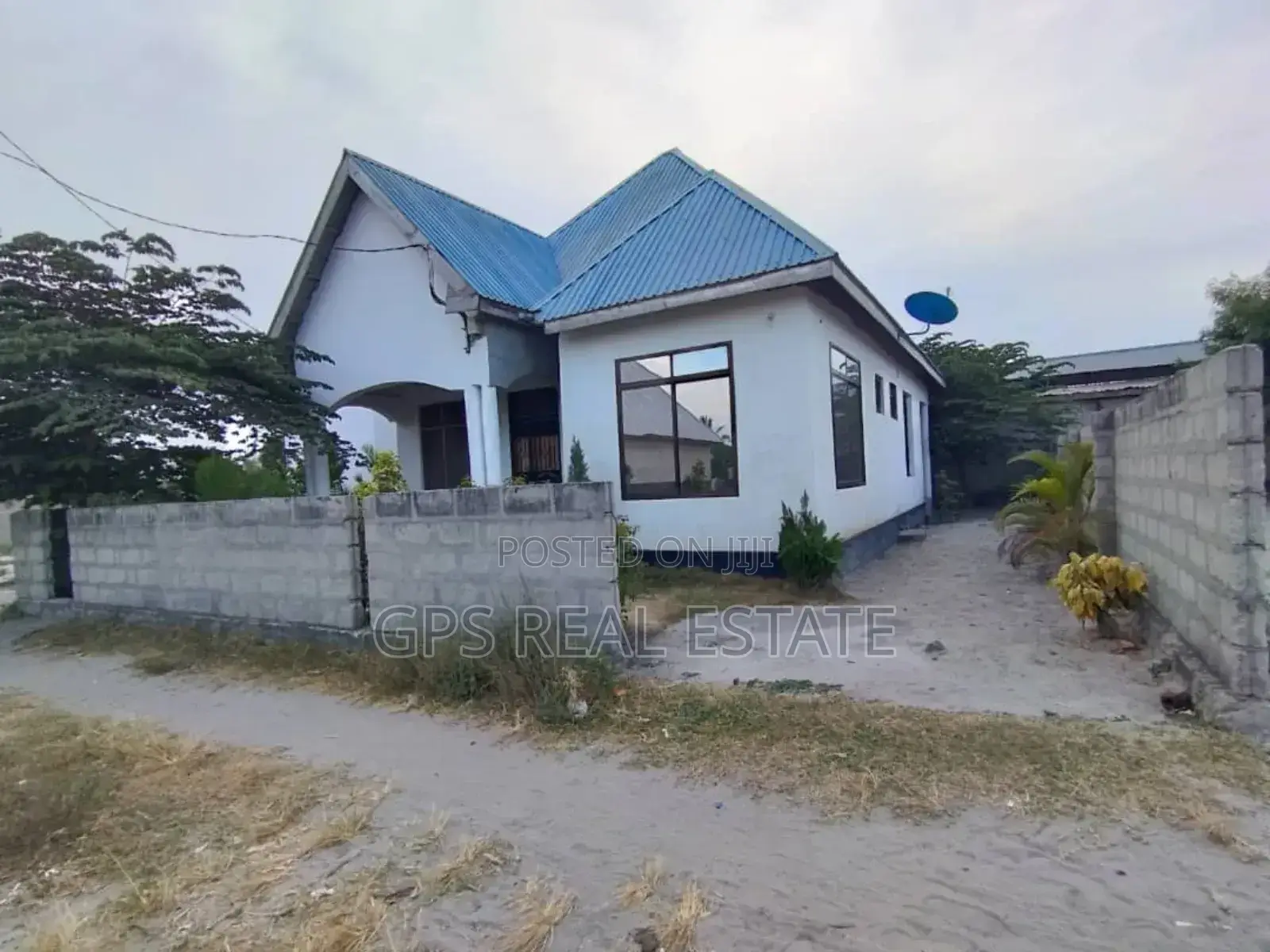 3bdrm House in Msongola, Ilala for sale