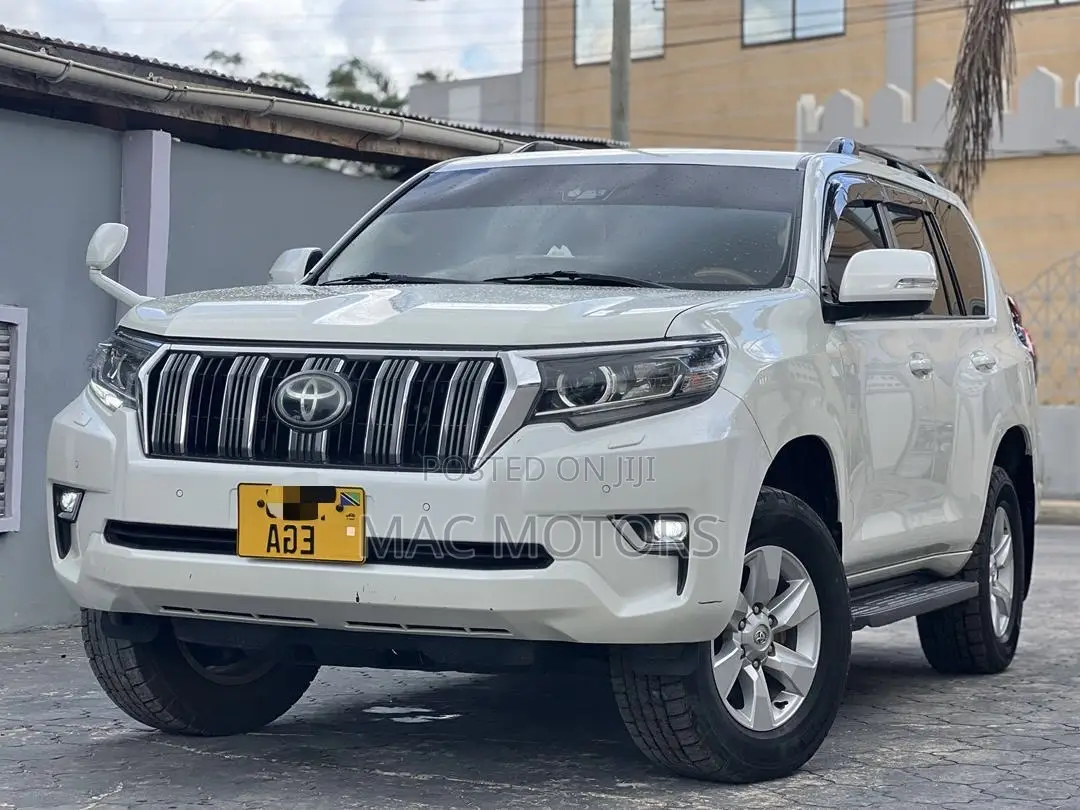 Toyota Land Cruiser Prado 2020 White