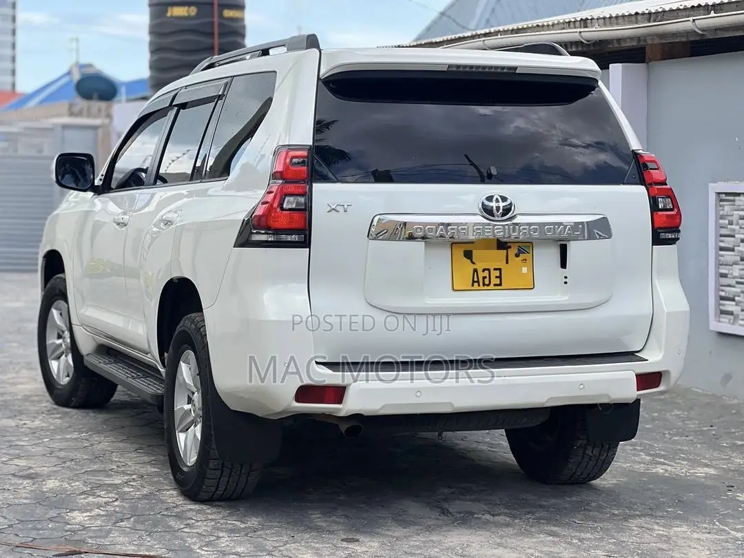 Toyota Land Cruiser Prado 2020 White