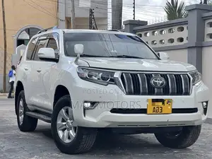 Toyota Land Cruiser Prado 2020 White