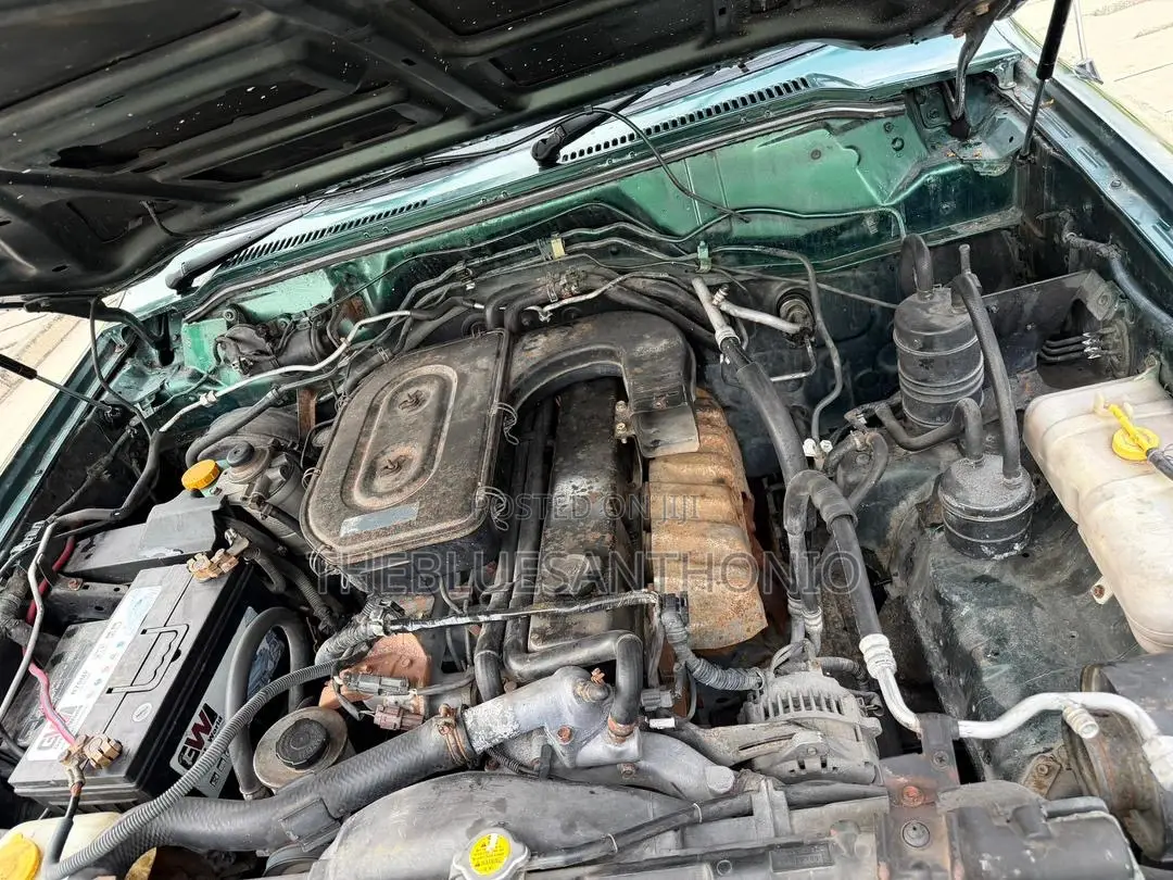 Nissan Patrol 2004 Green