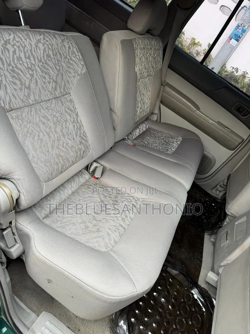 Nissan Patrol 2004 Green