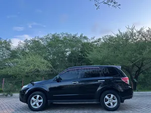 Subaru Forester 2011 Black