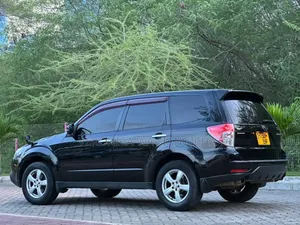 Subaru Forester 2011 Black
