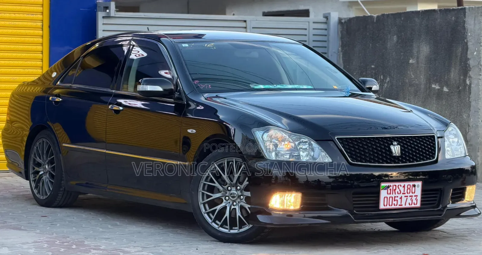 Toyota Crown 2006 Black