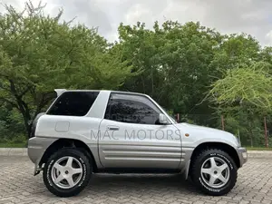 Toyota RAV4 Cabriolet 1998 Silver