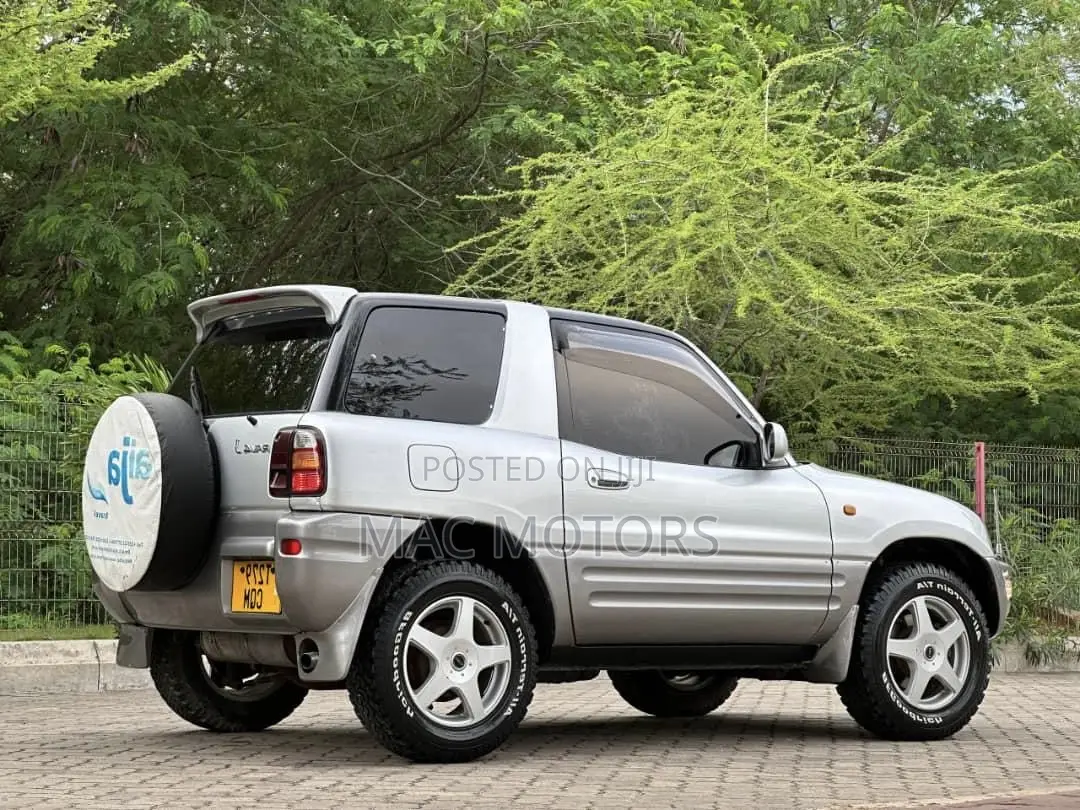 Toyota RAV4 Cabriolet 1998 Silver